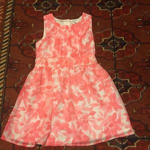 EUC - Carter floral dress!